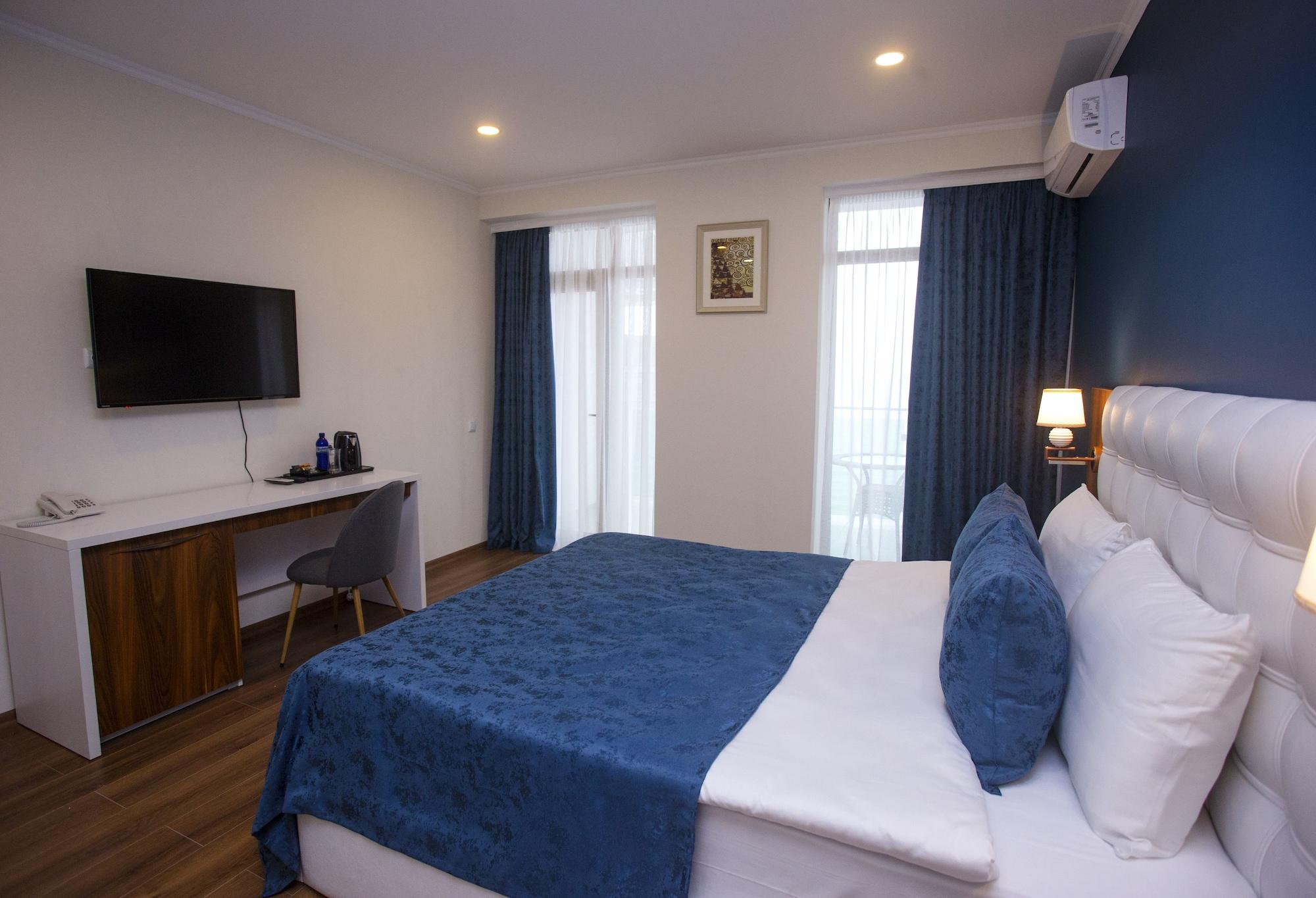 Aqua Batumi Hotel & Apartments Εξωτερικό φωτογραφία