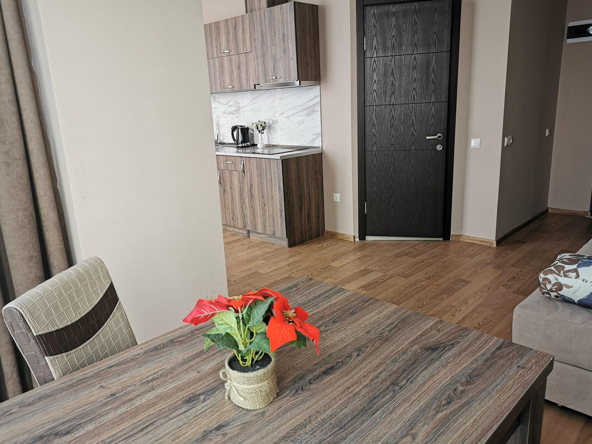 Aqua Batumi Hotel & Apartments Εξωτερικό φωτογραφία