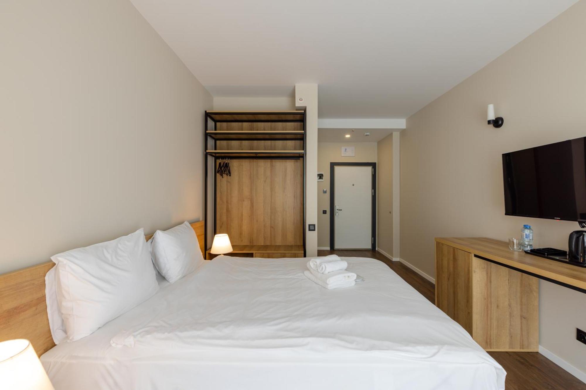 Aqua Batumi Hotel & Apartments Εξωτερικό φωτογραφία
