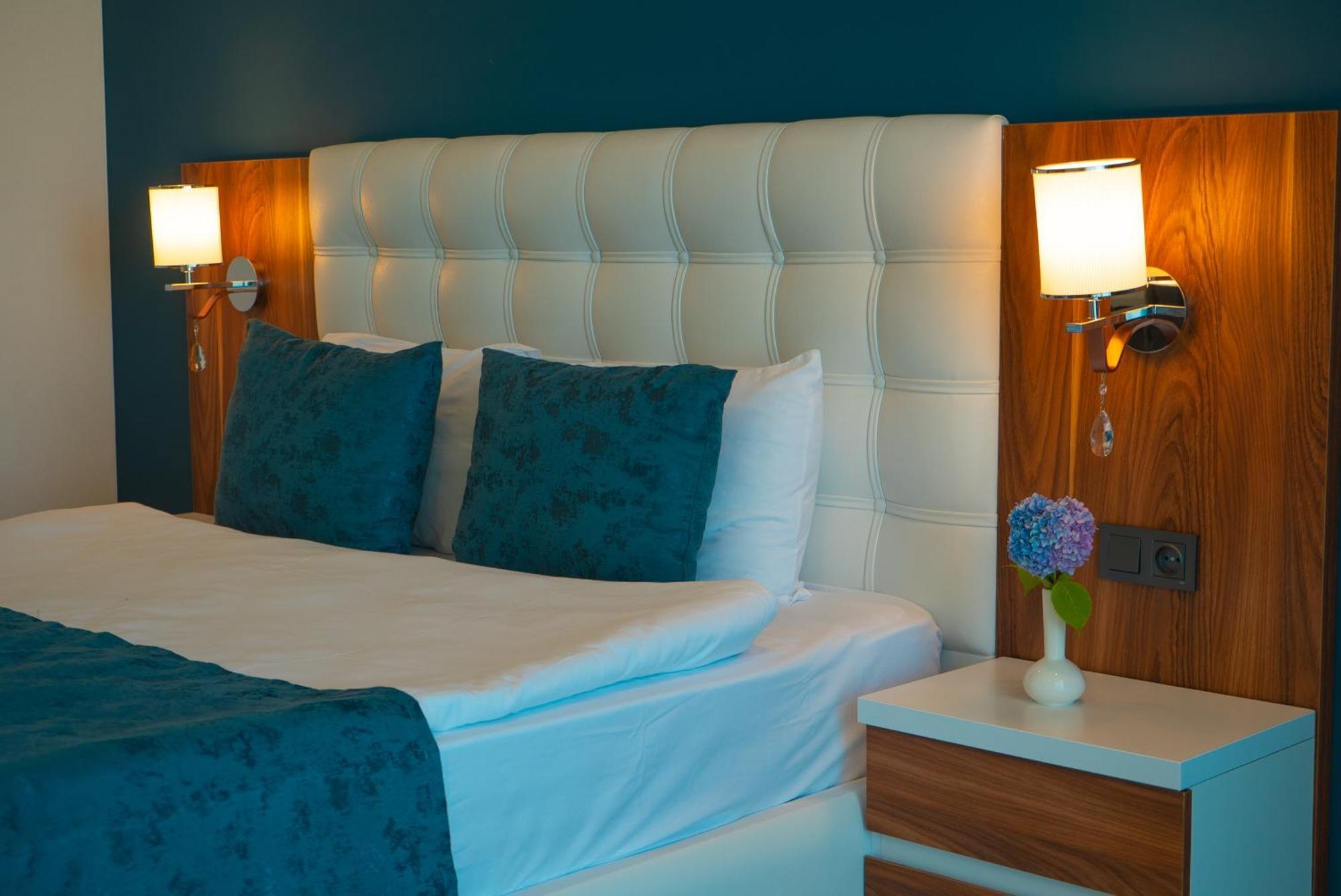 Aqua Batumi Hotel & Apartments Εξωτερικό φωτογραφία