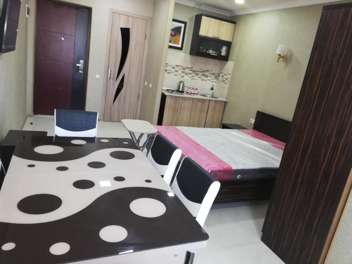 Aqua Batumi Hotel & Apartments Εξωτερικό φωτογραφία